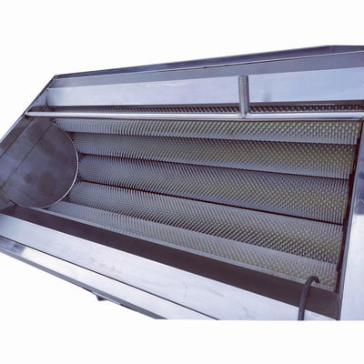 Efficacité multifonctionnelle Automatique industriel Tubercules de taro de pommes de terre carotte poisson gingembre pellicule à rouleaux de patates douces