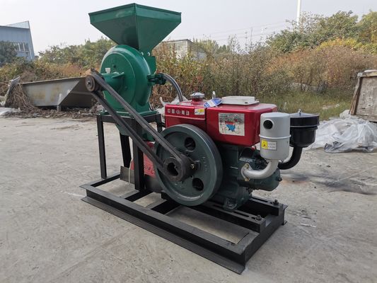 Machine de broyage de maïs à grains commerciaux machine de broyage de riz à millet industriel